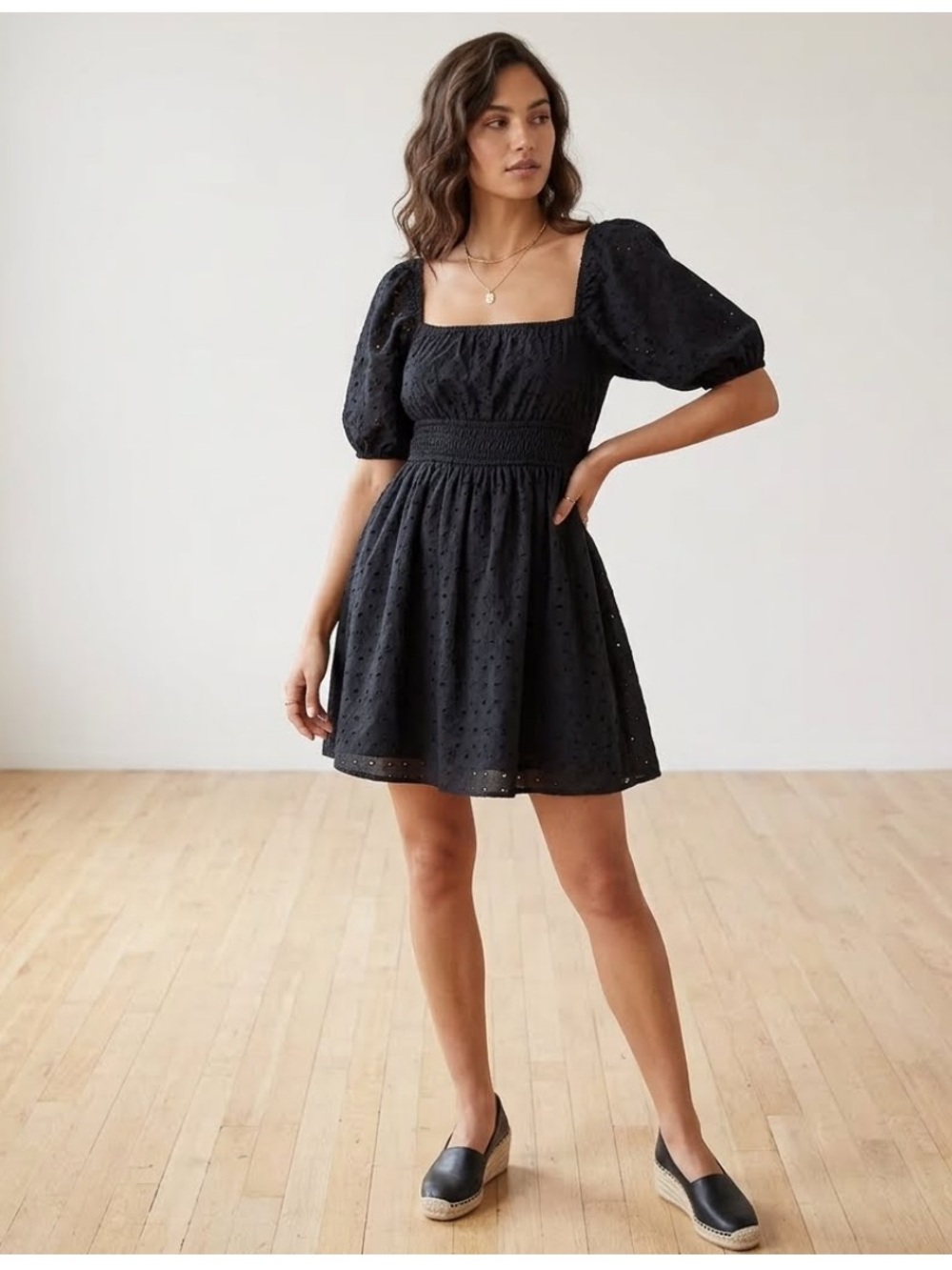 Women's Black Square-Neck Puff Sleeve Eyelet Dress ladies small nwot